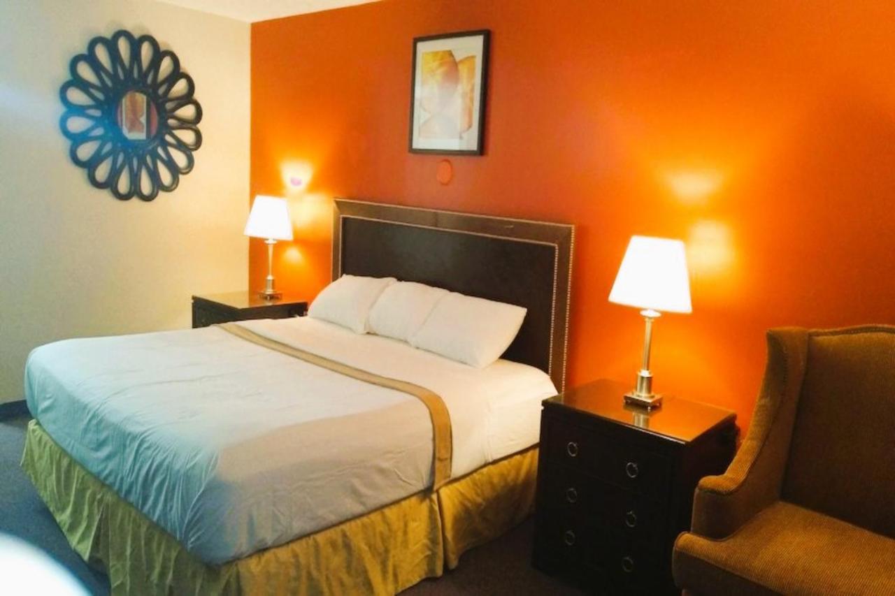 Oyo Hotel Mcintyre Ga, Us 441 外观 照片
